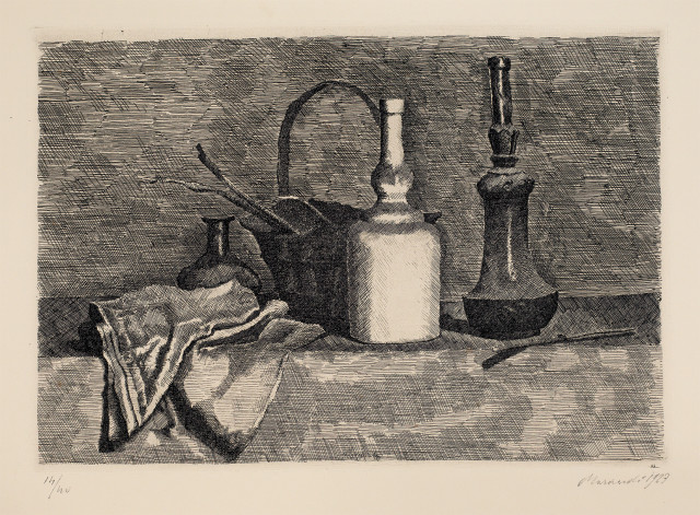 Giorgio Morandi  : Natura morta con il panneggio a sinistra , 1927 