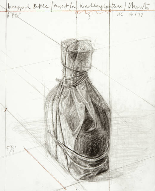 Christo und Jeanne-Claude  : Wrapped bottle , 2007